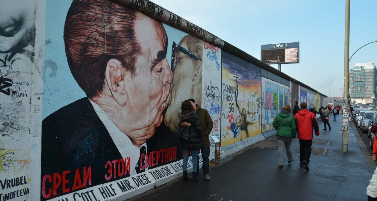 What happened to the Berlin Wall? | ENRS