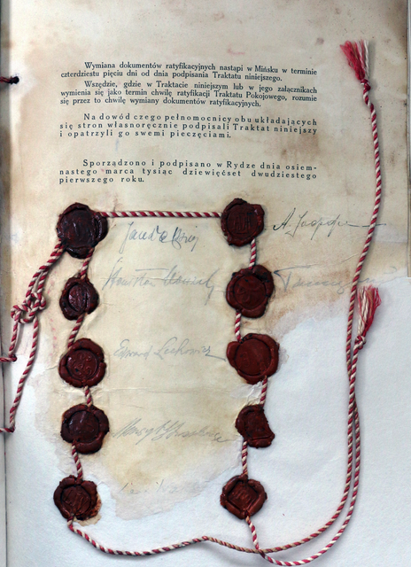 Signing of the Treaty of Riga ENRS