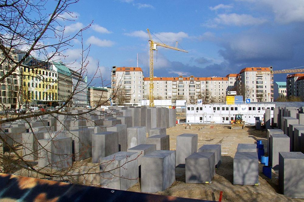 Holocaust Memory and the Logic of Comparison