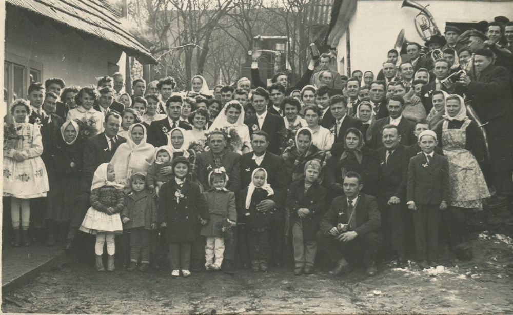 Wedding photograph from the personal archive of Mrs. Horvathova (scanned on 14 July 2018 in Skalica, Slovakia)