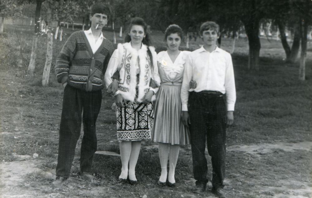Photograph from the anonymous personal archive (scanned in spring 2016 in Ukraine)