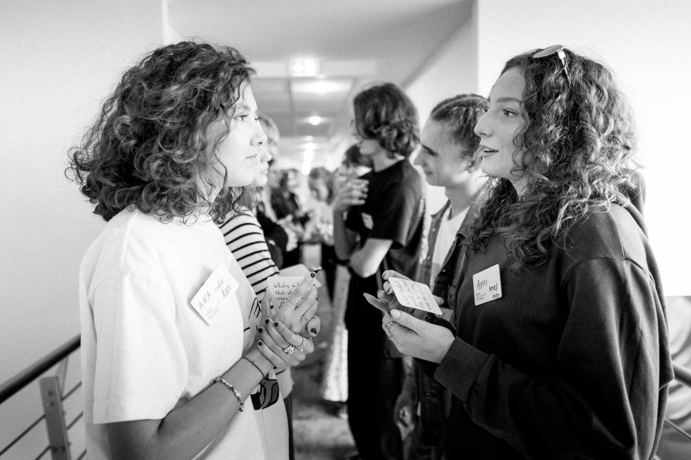 First opening circle, getting to know our particpants. | Photo by Jan Prosiński