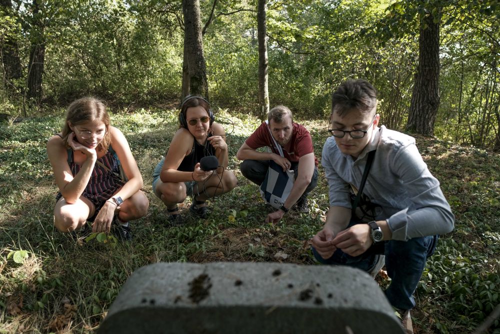 At the cemetery near Ogródek, Masuria.  Photo: Jan Prosiński