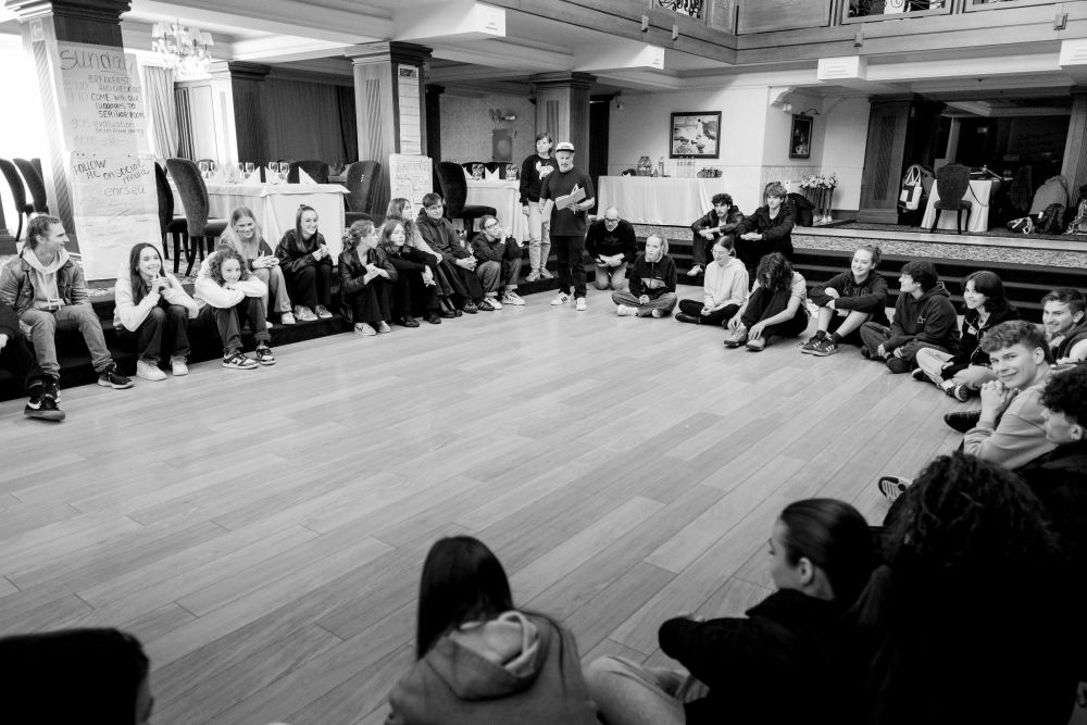 Last opening circle of the edition. | Photo by Jan Prosiński