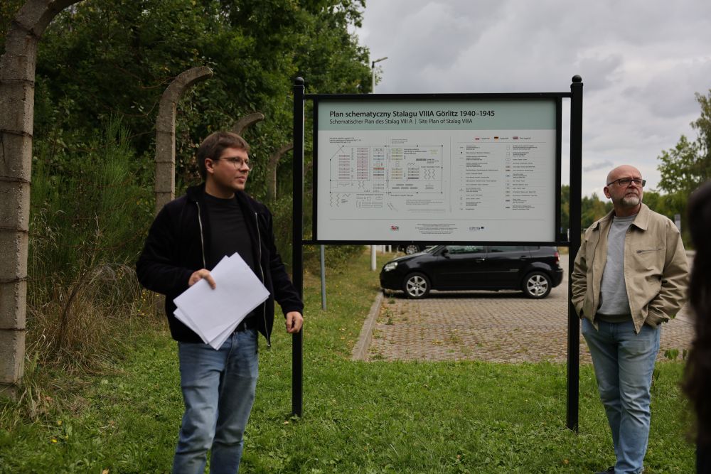 In Between? 2025 in Zgorzelec, Poland / Görlitz, Germany. Photo by Paweł Uchorczak.