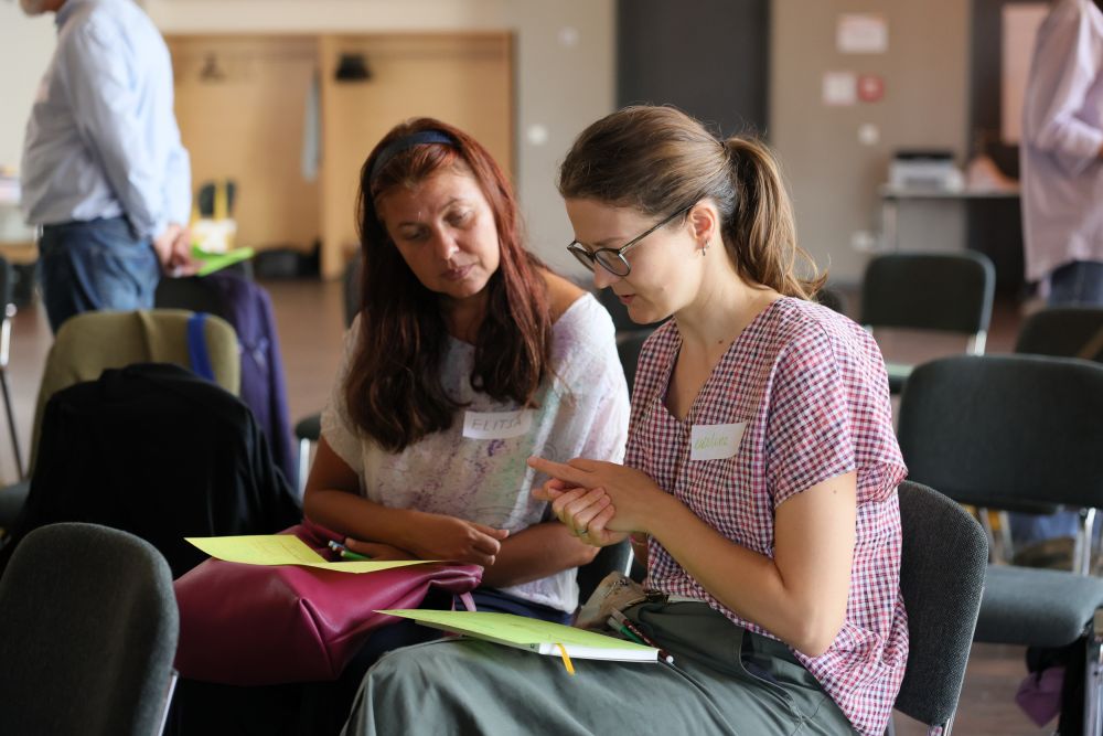 B-SHAPES Summer School for Educators 2025 in Zgorzelec, Poland / Görlitz, Germany. Photo by Paweł Uchorczak.