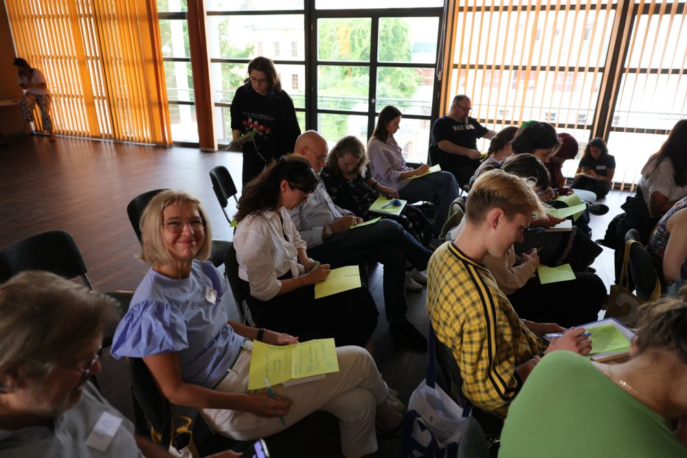 B-SHAPES Summer School for Educators 2025 in Zgorzelec, Poland / Görlitz, Germany. Photo by Paweł Uchorczak.