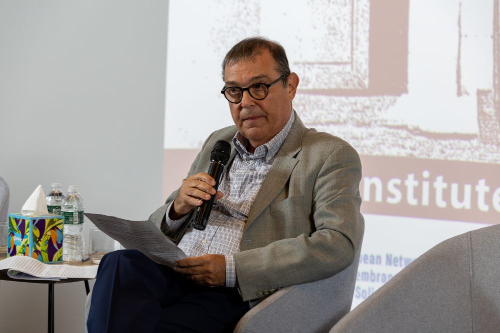 Panel discussion during the seminar Memory in Transition: A Transatlantic Perspective on Holocaust Education, Pilecki Institute, New York City. Photo by Ania Fedisz.