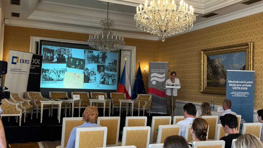 International Summer School in Prague: Teaching Contemporary History Across Borders