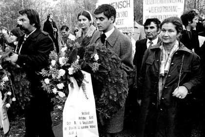 cover image of The Genocide of the Sinti and Roma:  Why Should We Remember It Today?