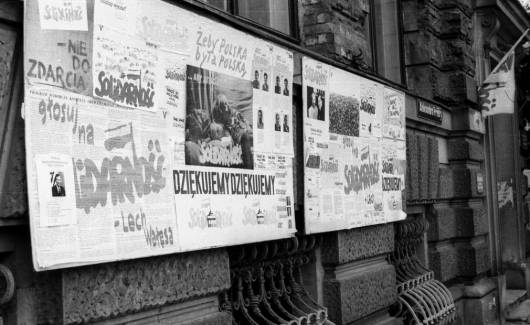 Photo of the publication 1989 – das Ende des Kommunismus in Polen