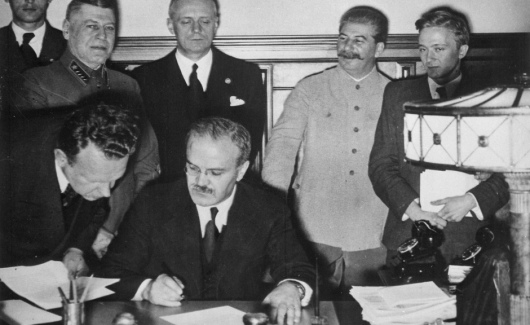 Photo of the publication 23 August 1939: The Day Europe Opened Pandora’s Box