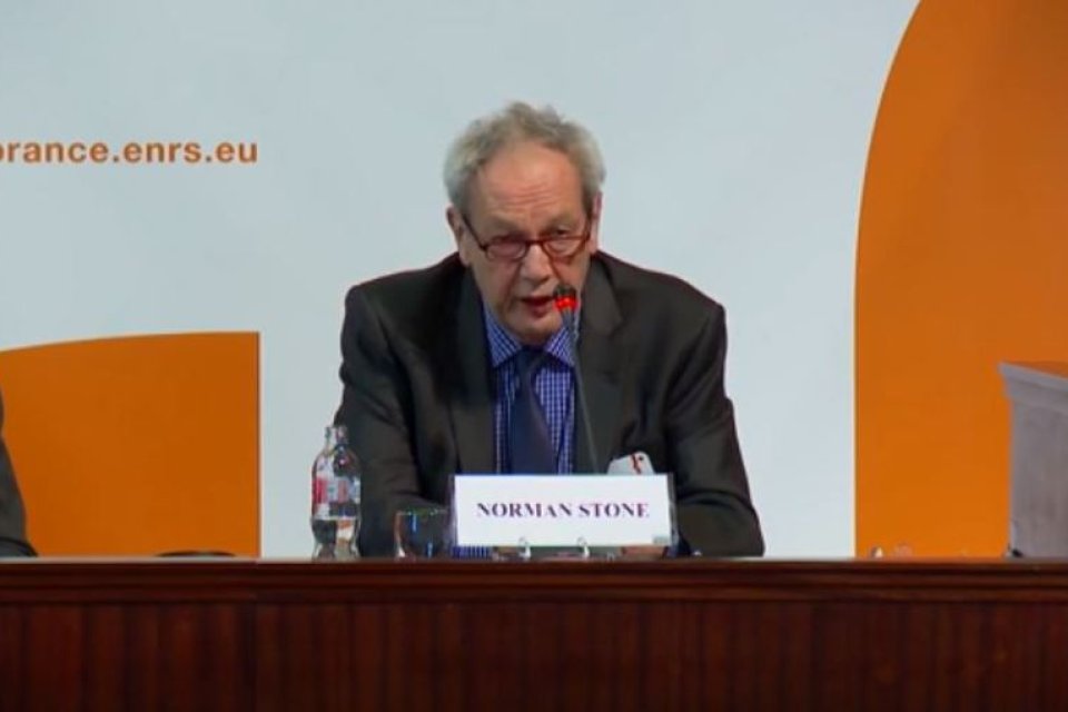 Photo of the publication European Remembrance Symposium, Budapest 2016: Norman Stone (closing lecture)
