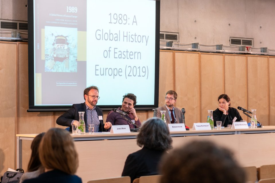 Photo of the publication Roundtable: From Socialist Internationalism to Capitalist Globalisation and Beyond