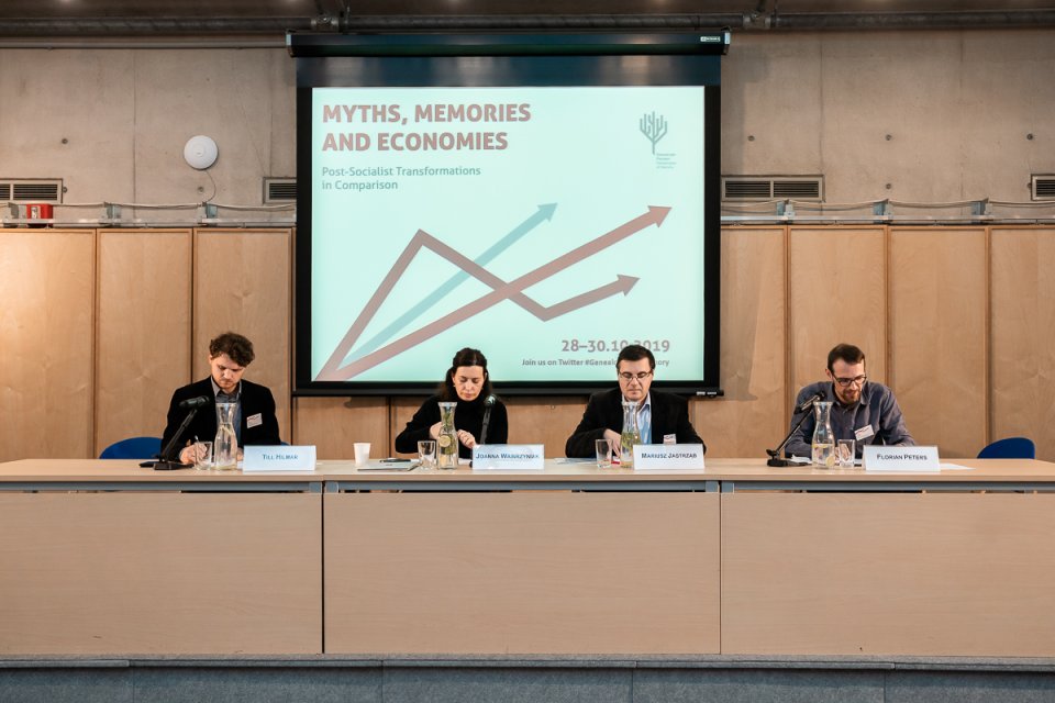 Photo of the publication Panel 5. Memory and Labour