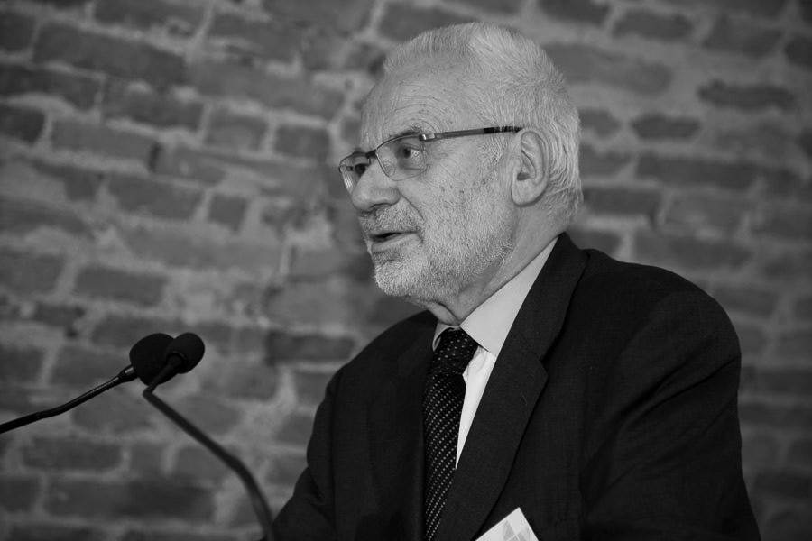Dr Erhard Busek passed away