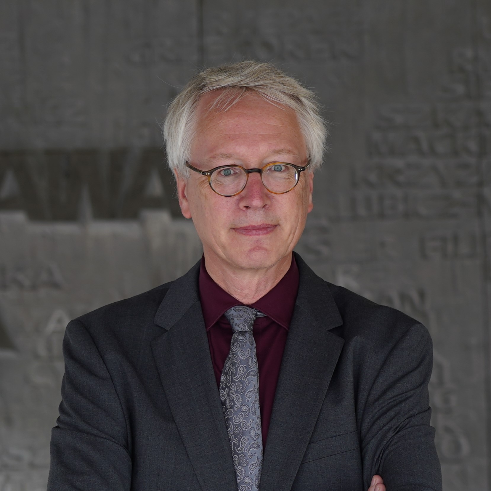 Prof. Peter Oliver Loew